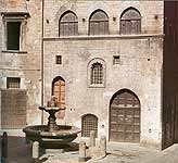 Gubbio. The Fool's Fountain - the place of citizens' fight  in the film