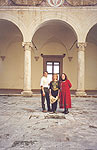 Vladimir, Olga and Cinzia in the courtyard of Palazzo Piccolomini in Pienza